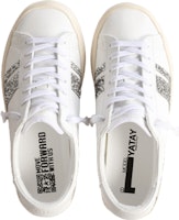 金鵝低幫系帶時尚運動鞋 男女同款 白銀 Lookbook 金鵝低幫系帶時尚運動鞋 男女同款 白銀