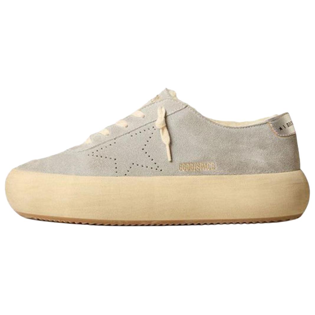 Golden Goose Space-Star Grey Leather Low-Top Casual Sneakers for Men GMF00345.F005620.70100