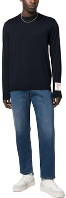 金鹅 SS23 深蓝色圆领长袖休闲卫衣 GMP00947P00066550501 Lookbook 金鹅 SS23 深蓝色圆领长袖休闲卫衣 GMP00947P00066550501