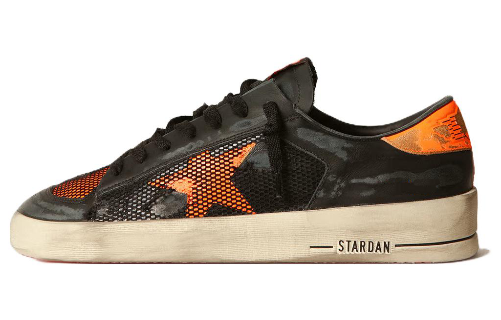 Buy Golden Goose Stardan 黑色低帮皮鞋 GMF00370.F003866.90359