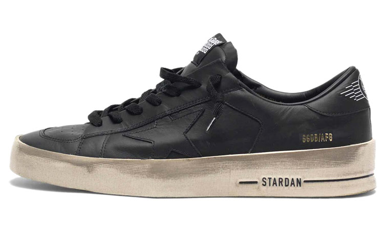 Golden Goose Stardan 'Distressed Black Low-Top' G35MS959.D1
