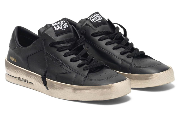 Lookbook Golden Goose Stardan 'Negro Desgastado Low-Top' G35MS959.D1