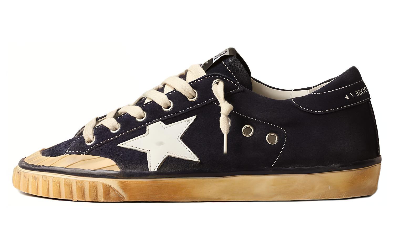 Golden Goose Super-Star 'Black Low-Top'