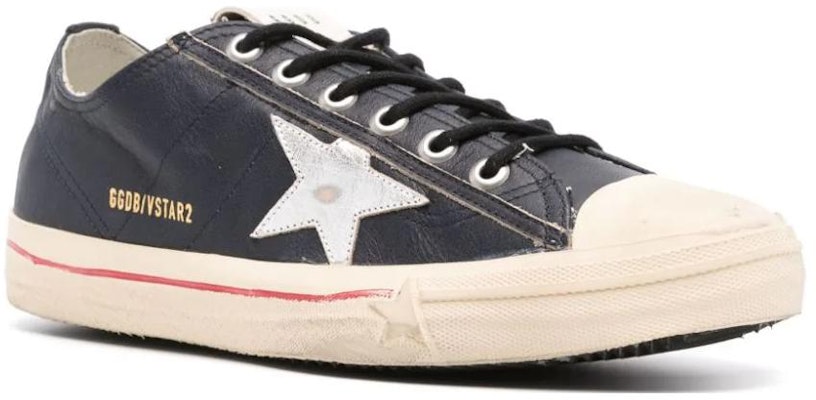 Golden Goose V-Star 小牛皮 休閒時尚 低筒 帆布鞋 男款 海軍藍 Lookbook Golden Goose V-Star 小牛皮 休閒時尚 低筒 帆布鞋 男款 海軍藍