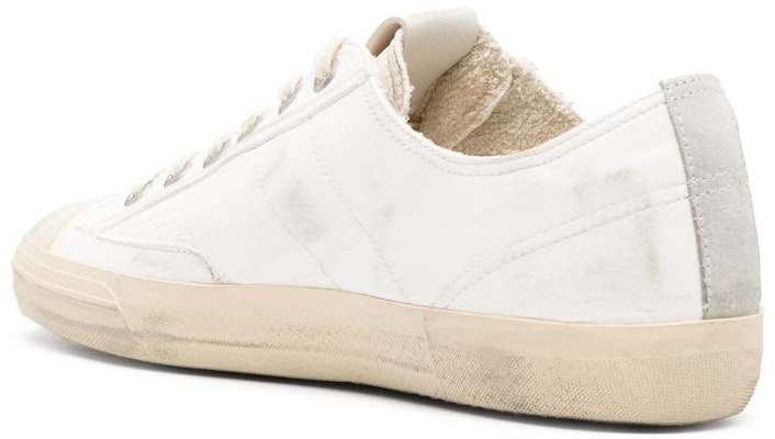 Golden Goose V-Star 小牛皮 圓頭繫帶 低筒 板鞋 男款 白色 Shop Golden Goose V-Star 小牛皮 圓頭繫帶 低筒 板鞋 男款 白色