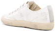 Shop Golden Goose V-Star 'Kulit Anak Lembu Putih Low-Top' GMF00129.F005028.10276
