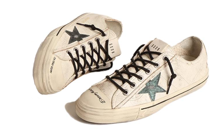 Lookbook ゴールデングース Vスター 'ホワイトレザー' GMF00129.F004610.11527 GMF00129.F004610.11527