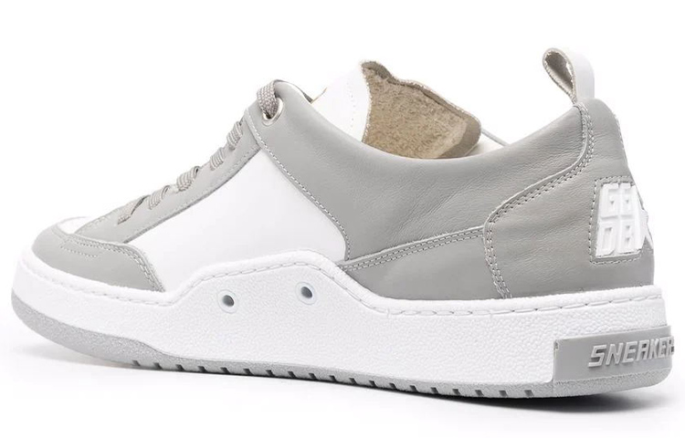 Lookbook Golden Goose Yeah ''Grau'' Sneakers GMF00130.F002683.81242