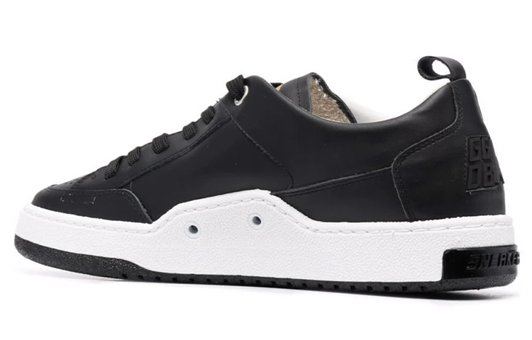 Shop Golden Goose Yeah Low 'Hitam' GMF00130.F002195.90100