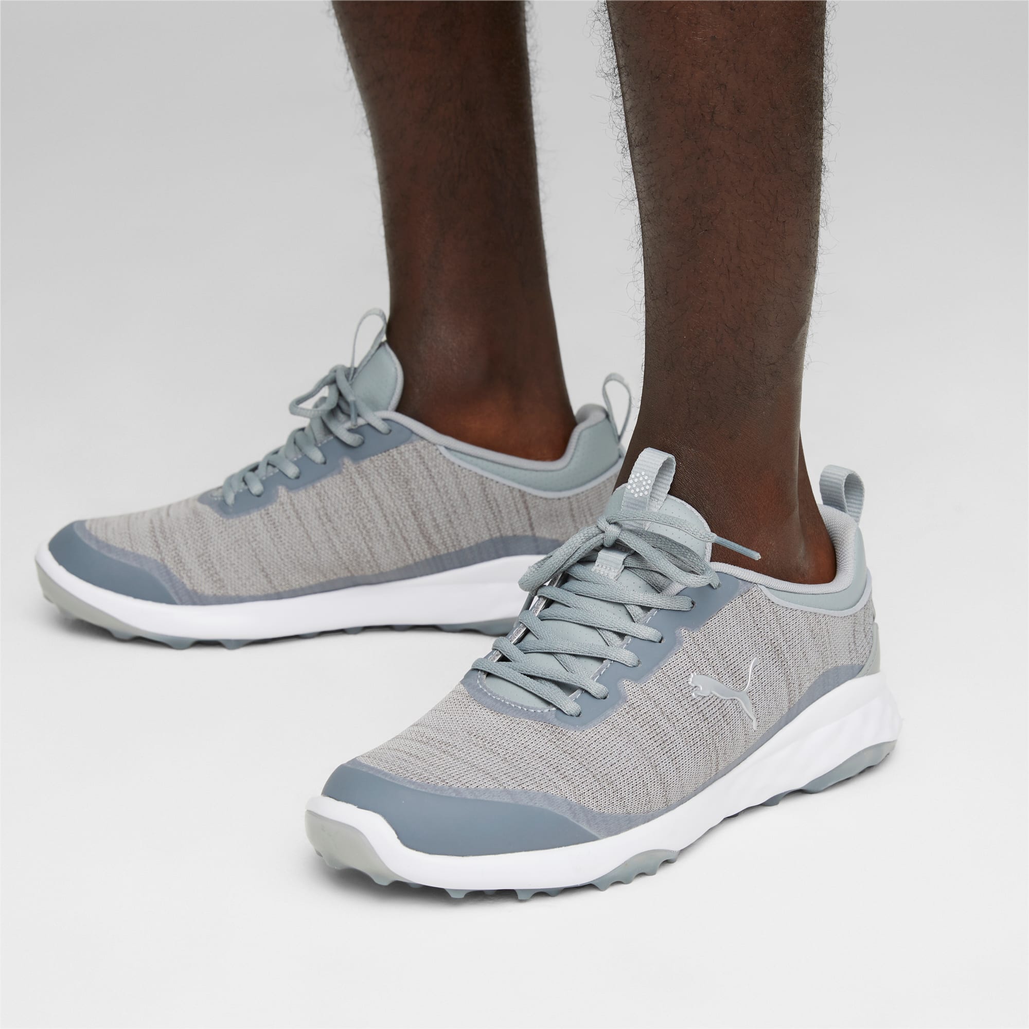 Lookbook Sepatu Golf Fusion Pro Sol Karet Tanpa Paku 377041-04