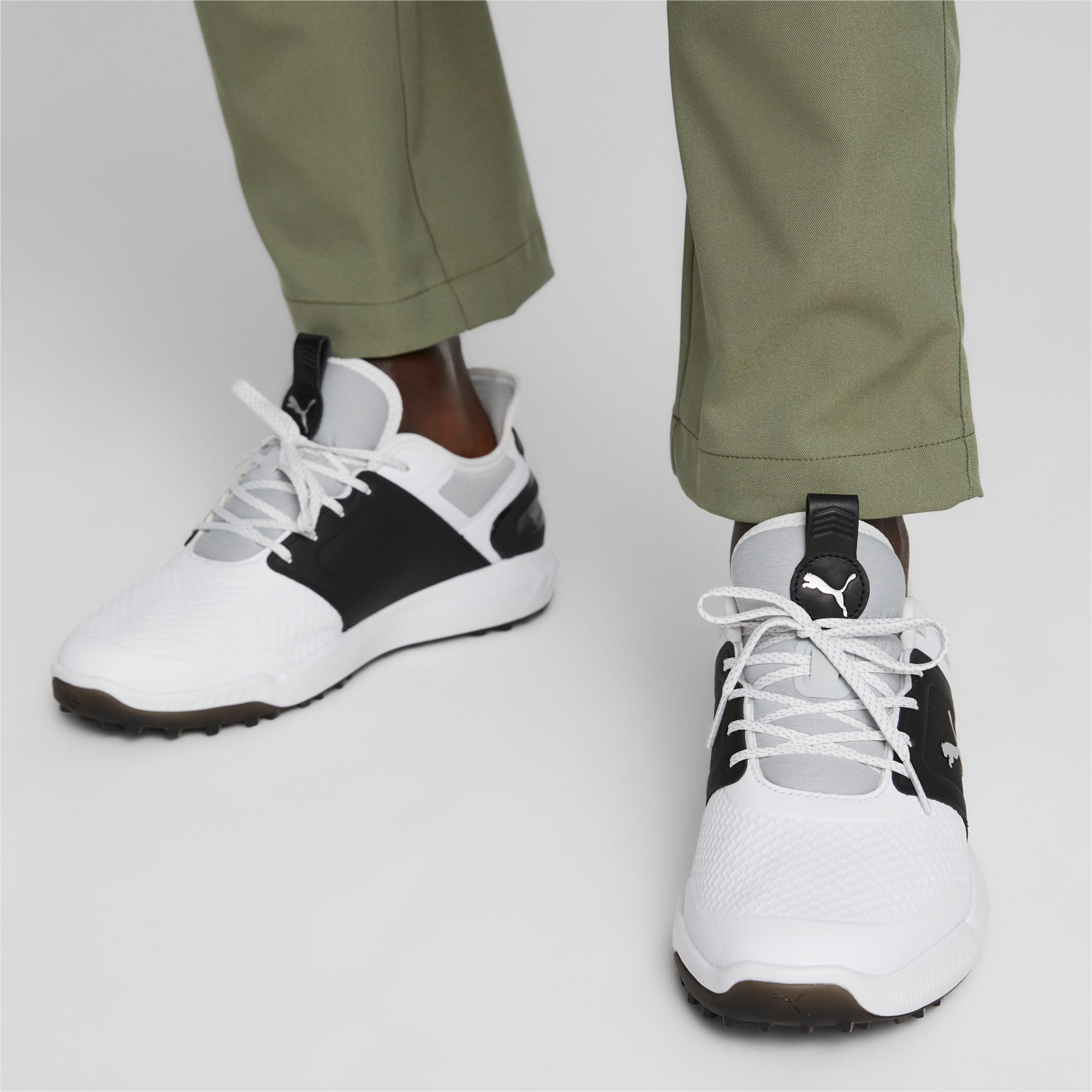 Lookbook Zapatos de Golf Ignite Elevate Sin Tacos 376077-06