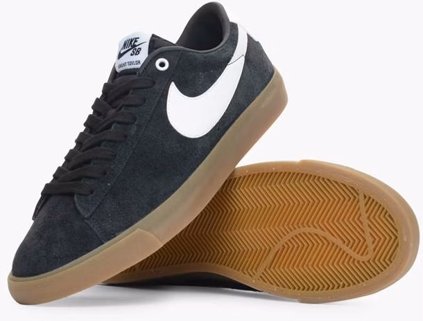 grant-taylor-x-nike-blazer-low-black-white-gold-704939-017