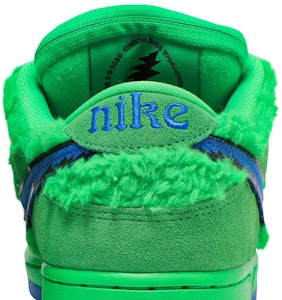 Grateful Dead x Nike SB Dunk Low 'Beruang Hijau' CJ5378-300 Sizing Grateful Dead x Nike SB Dunk Low 'Beruang Hijau' CJ5378-300