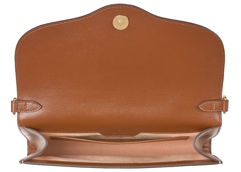 Lookbook Gucci 1955馬銜肩背包小號GG Supreme米色/深棕色