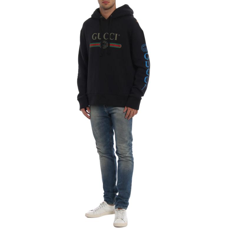Lookbook GUCCI Sudadera Negra con Estampado de Letras y Mangas Largas 475374-X9V46-1286