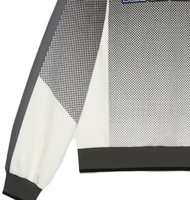 GUCCI Sweater Abu-Abu High-Neck Motif Huruf Colorblock. 761735-XJFZJ-1152 Sizing GUCCI Sweater Abu-Abu High-Neck Motif Huruf Colorblock. 761735-XJFZJ-1152