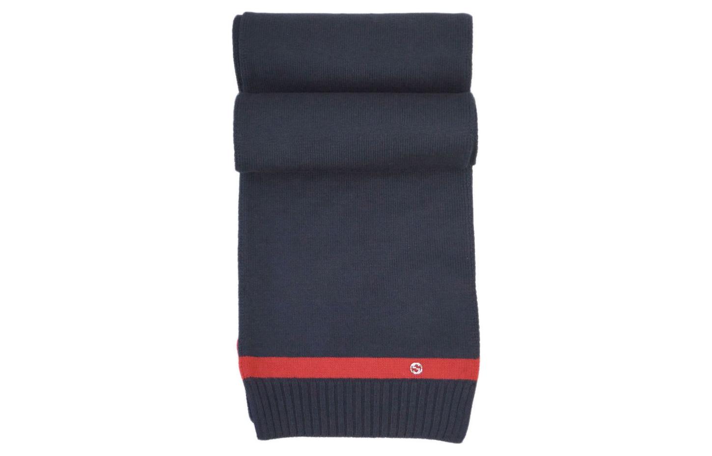 Shop GUCCI Bufanda de Lana Tejida con Rayas y Monograma. 544630-4G200-4074