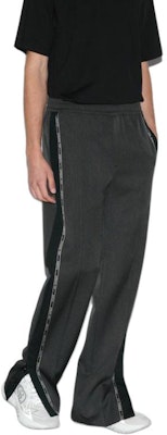 グッチ スプリットヘム刺繍カジュアルパンツ ダークグレー/ネイビーブルー 798623ZAQ1F Shop グッチ スプリットヘム刺繍カジュアルパンツ ダークグレー/ネイビーブルー 798623ZAQ1F