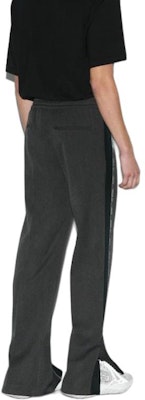 グッチ スプリットヘム刺繍カジュアルパンツ ダークグレー/ネイビーブルー 798623ZAQ1F Purchase グッチ スプリットヘム刺繍カジュアルパンツ ダークグレー/ネイビーブルー 798623ZAQ1F