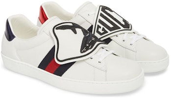 Gucci Ace Sneaker 'Shark dengan Patch Tanggal' 527788-0FI10-9060 Order Gucci Ace Sneaker 'Shark dengan Patch Tanggal' 527788-0FI10-9060