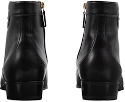 古驰黑色皮革拉链圆头靴 719742-06F00-1000 Shop 古驰黑色皮革拉链圆头靴 719742-06F00-1000