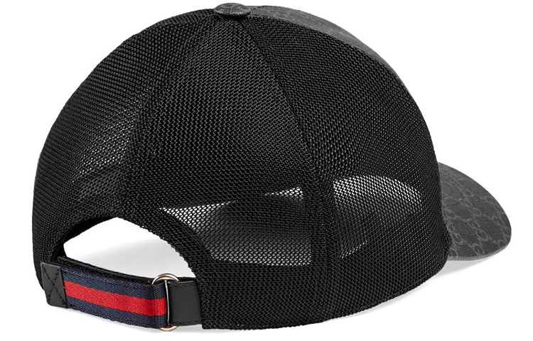 Lookbook GUCCI 黑色GG Supreme棒球帽搭配珊瑚蛇印花 426887-4HB10-1060