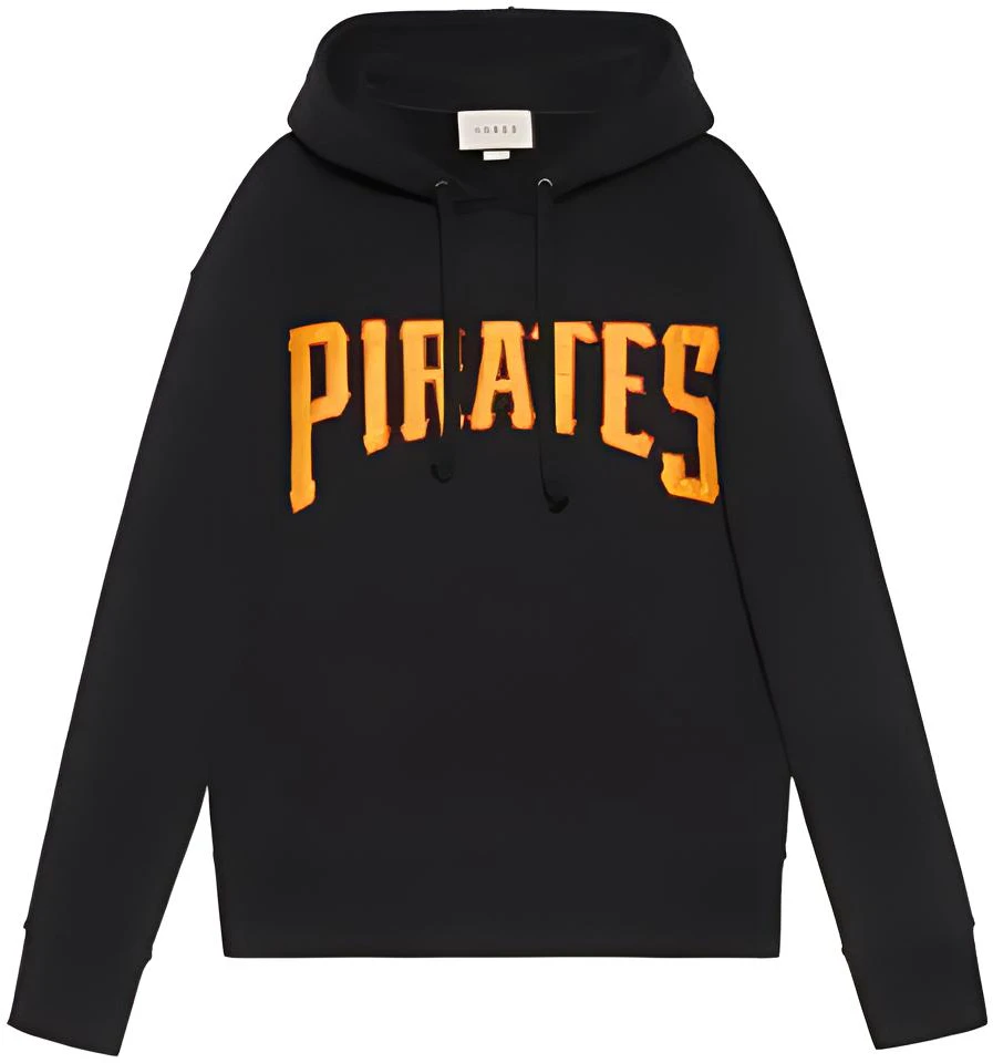 gucci-black-pullover-sweatshirt-with-letter-logo-design-475374-x9-y97-1082