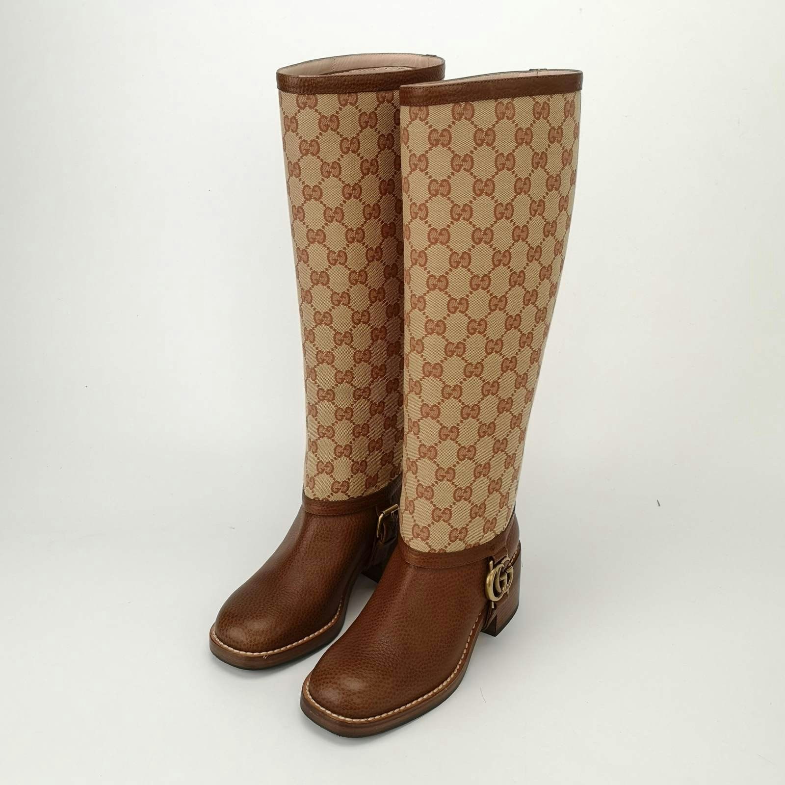 gucci-boots-no-approval-required-549691-9-y970-8372