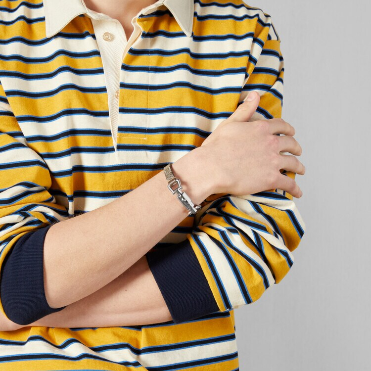 Details for Pulsera Metálica Marrón GUCCI con Logo Grabado para Hombre. 759957-IAADV-8489