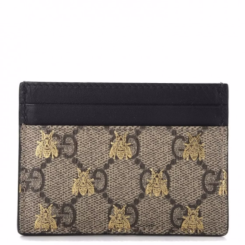 gucci-card-case-gg-supreme-bee-print-beige