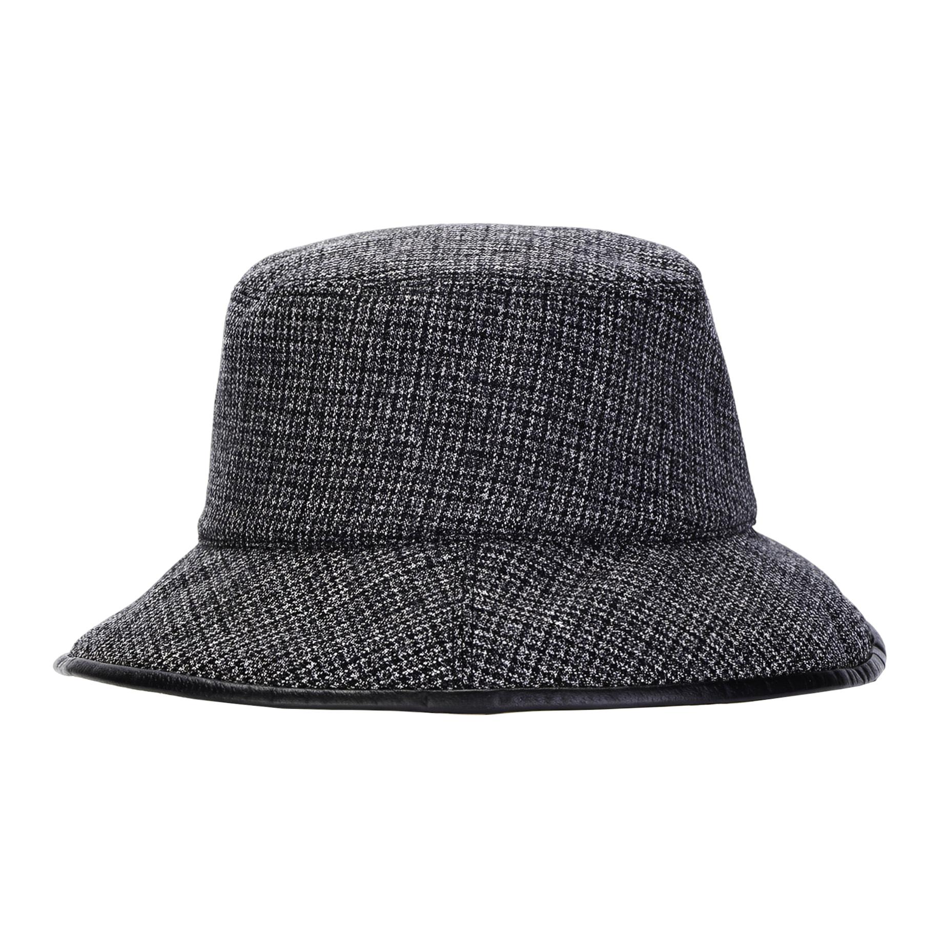 Lookbook GUCCI Casual Comfortable Reversible Cotton Bucket Hat for Men. 7288374HAWD1061