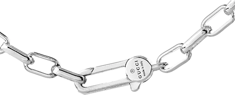 Pulsera GUCCI Clásica Unisex de Plata 925 con Colgante Doble G Diseño Pareja. 295711-J8400-8106 Lookbook Pulsera GUCCI Clásica Unisex de Plata 925 con Colgante Doble G Diseño Pareja. 295711-J8400-8106