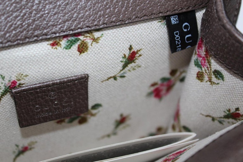 Lookbook 구찌 디오니서스 미니 숄더백 (브라운)
