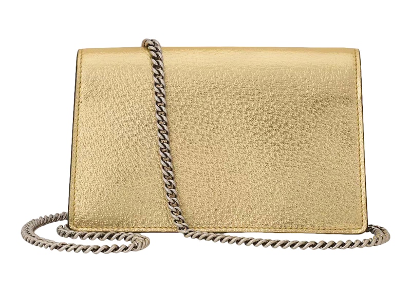 Lookbook Bolso Gucci Dionysus Super Mini Dorado