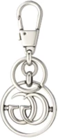 Lookbook GUCCI Llavero Doble G Unisex Diseño Pareja en Plata 752067J160N