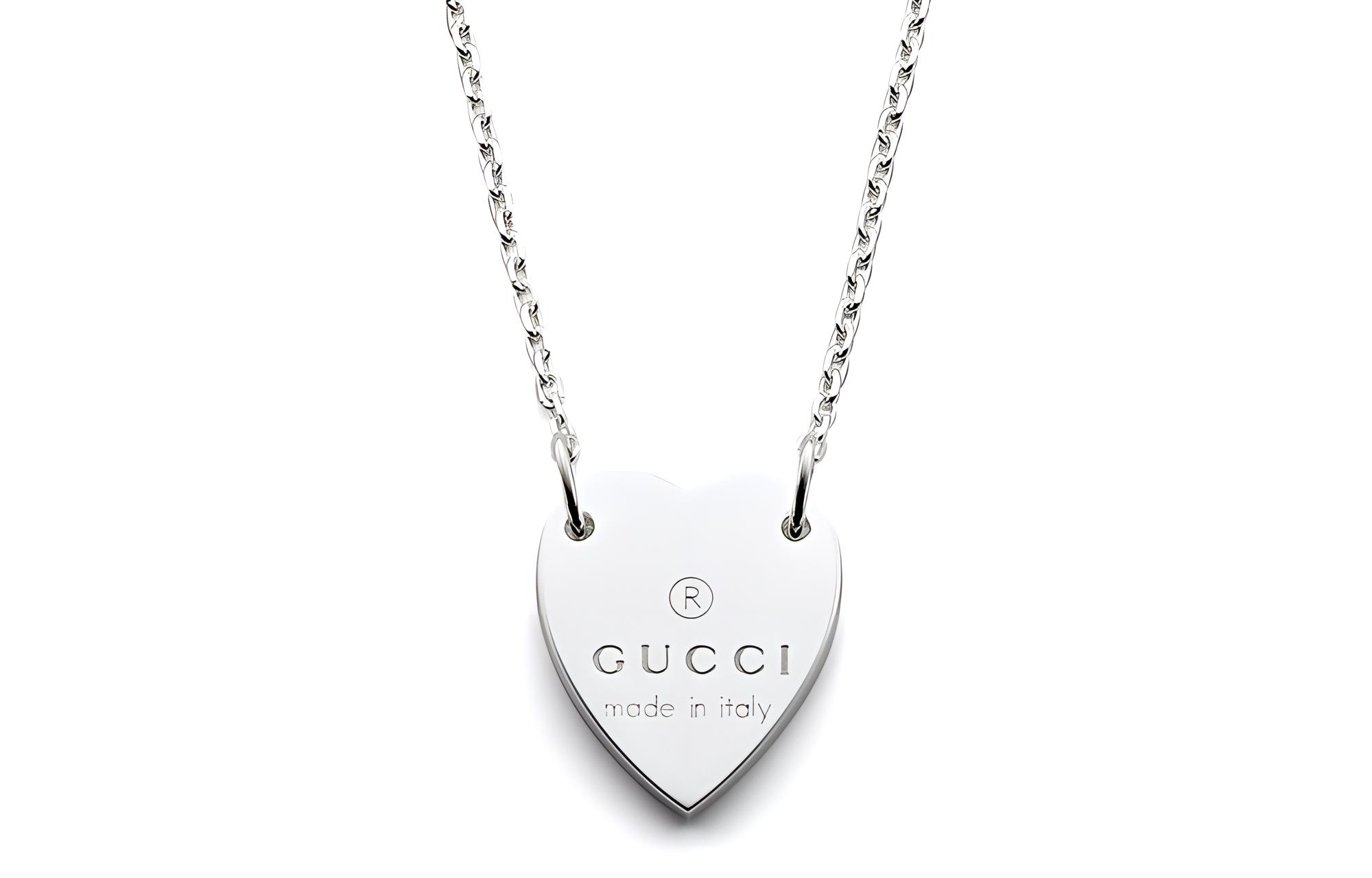 GUCCI Elegant Heart Pendant Silver Necklace with Logo Engraving. 223512-J8400-8106