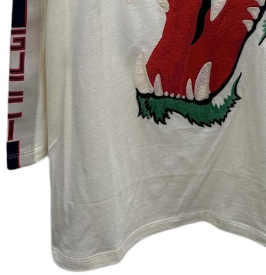 GUCCI 刺绣动物长袖圆领男女同款T恤 米白色 557788-XJARU-7136 Details for GUCCI 刺绣动物长袖圆领男女同款T恤 米白色 557788-XJARU-7136