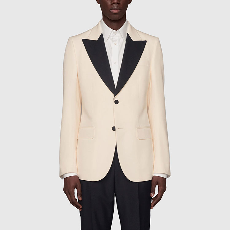 Shop GUCCI 2021秋冬系列米白色對比翻領羊毛西裝外套 610062-Z593H-9521