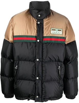 GUCCI FW22 黑色高領羽絨外套,字母印花與色彩對比設計。 694162-Z8A1S-9118 Buy GUCCI FW22 黑色高領羽絨外套,字母印花與色彩對比設計。 694162-Z8A1S-9118