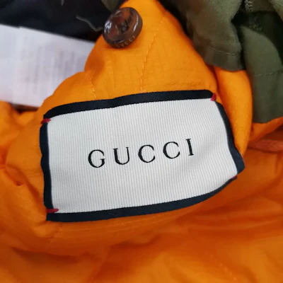 GUCCI FW22 Jaket Hijau Tentera Kapas dengan Sulaman Serangga. 488177-XR759-3027 Sizing GUCCI FW22 Jaket Hijau Tentera Kapas dengan Sulaman Serangga. 488177-XR759-3027
