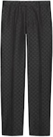 GUCCI FW22 Slim Fit Logo Printed Casual Pants - Black 720965-ZAKIT-1000 GUCCI FW22 Slim Fit Logo Printed Casual Pants - Black 720965-ZAKIT-1000