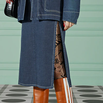GUCCI FW22 Solid Color Denim Midi Skirt with Zip Slit Blue 708851-XDB3L-4011 Details for GUCCI FW22 Solid Color Denim Midi Skirt with Zip Slit Blue 708851-XDB3L-4011