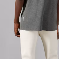 Purchase GUCCI FW23 Grey Solid Color Crew Neck Casual Vest. 758109-XKDHY-1160