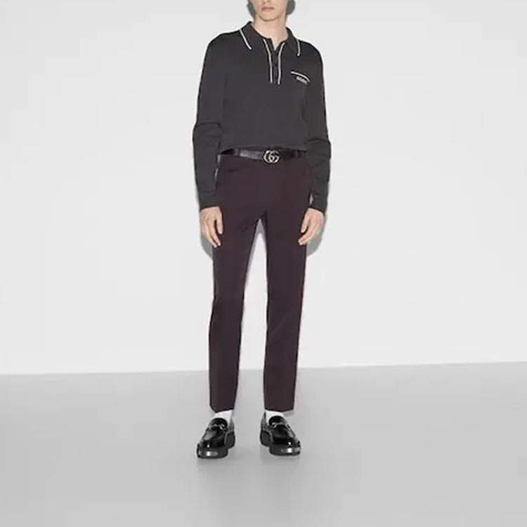 Lookbook GUCCI FW24  Gray Knit Sweater with Contrast Trim and Logo Design. 802173-XKEBR-1087