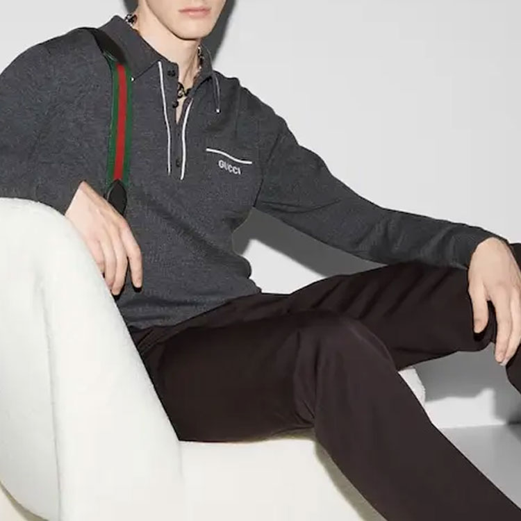 Sizing GUCCI FW24  Gray Knit Sweater with Contrast Trim and Logo Design. 802173-XKEBR-1087