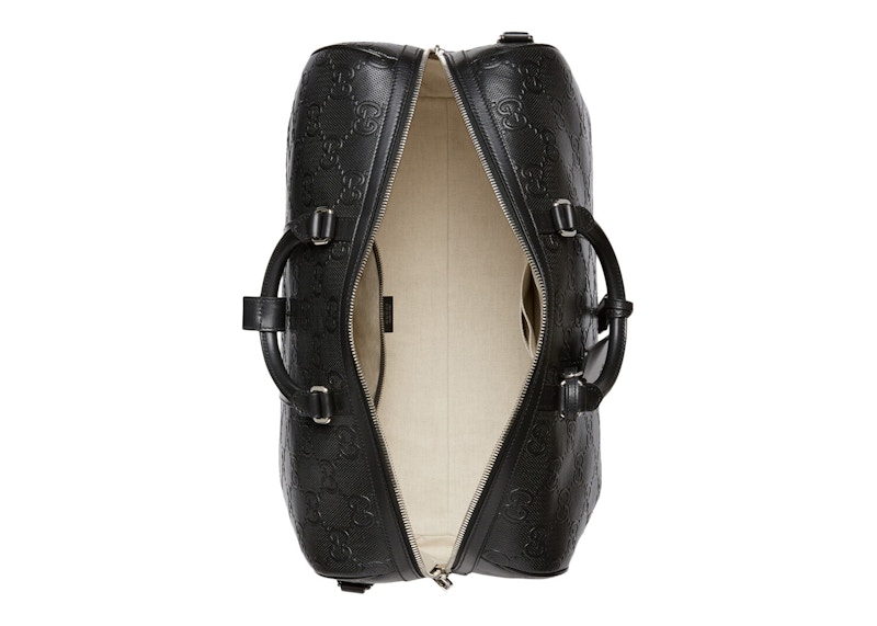 Lookbook グッチ GG型押し ダッフルバッグ (黒)
