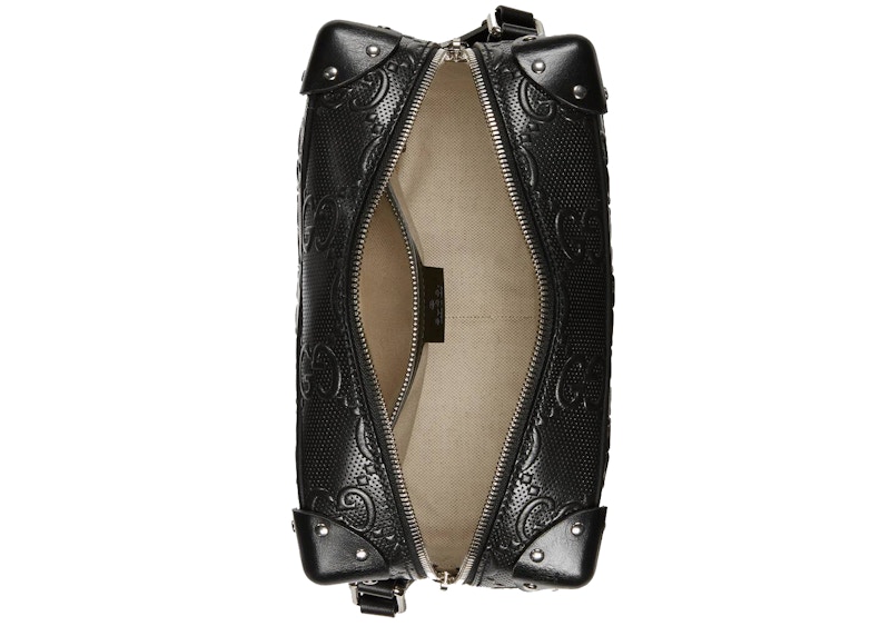 Lookbook グッチ GG型押し ショルダーバッグ (黒)
