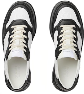 구찌 GG 엠보스 스니커즈 '블랙 화이트' 669582-AAA4T-1068 Lookbook 구찌 GG 엠보스 스니커즈 '블랙 화이트' 669582-AAA4T-1068