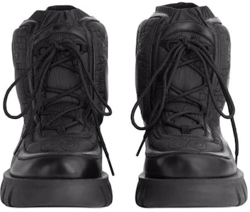 GUCCI 古馳 皮革滾邊短靴 黑色 Shop GUCCI 古馳 皮革滾邊短靴 黑色