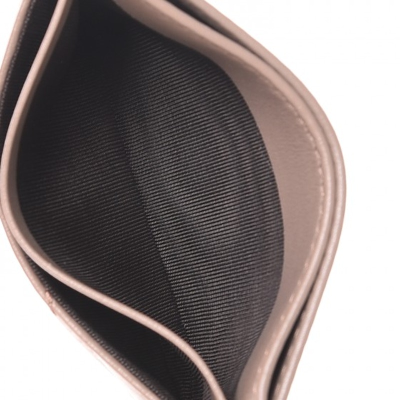 Lookbook グッチGGマーモントカードケース マトラッセ ダスティピンク